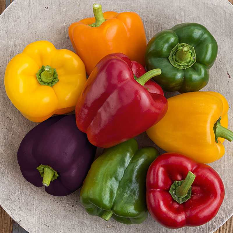 The Difference Between Red, Yellow, & Green Bell Peppers